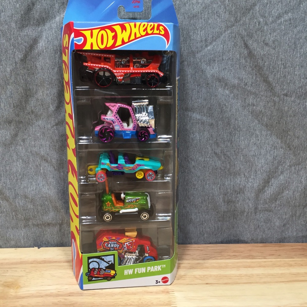Hot Wheels Kids Toy Cars HW Fun Park 5-Pack JCP94 Multicolor